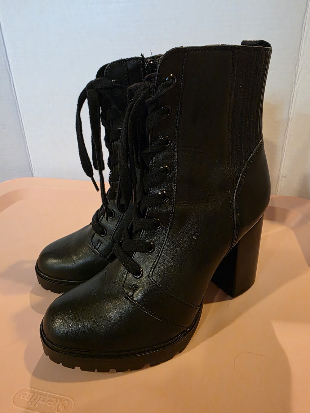 Gothic Victorian / Cyber Punk Steve Madden Black Lace-Up Block Heel Ankle Boots